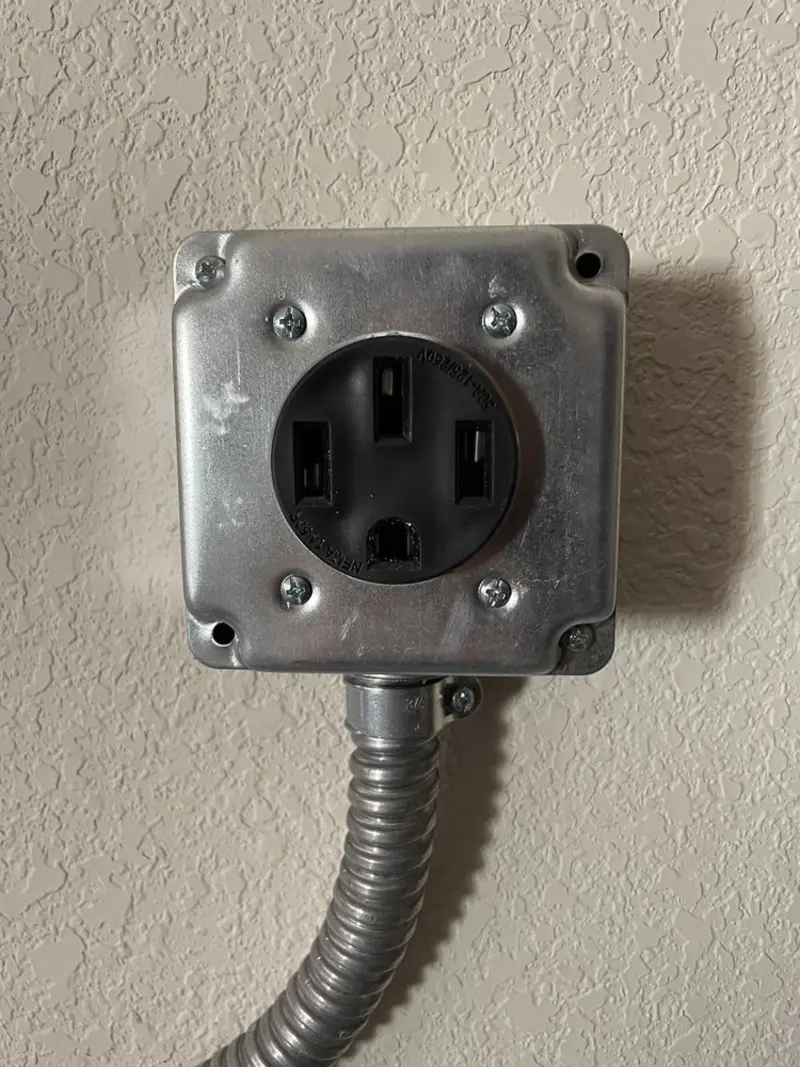 NEMA 14-50 outlet installed for Smart Home Electrical in Hidalgo